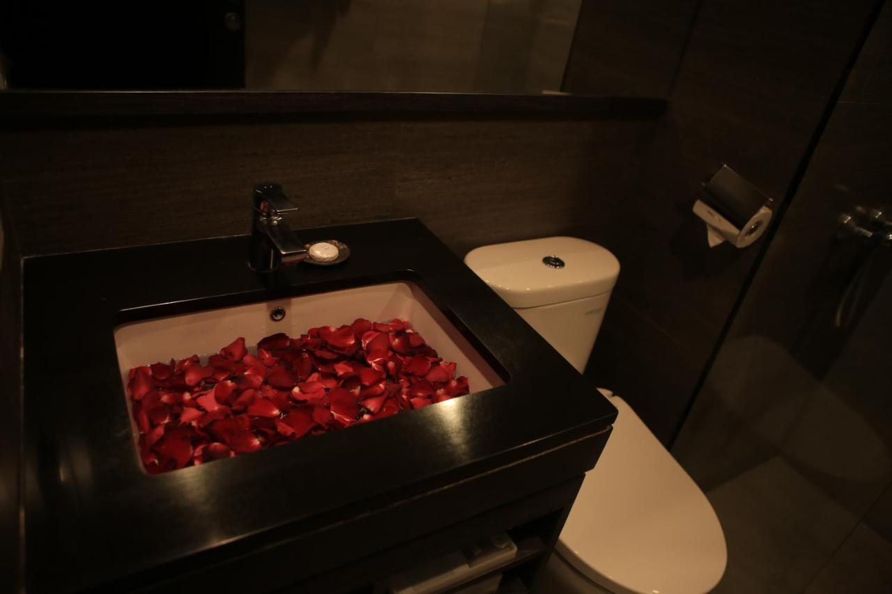 Legian Grand Kuta Hotel And Residence מראה חיצוני תמונה