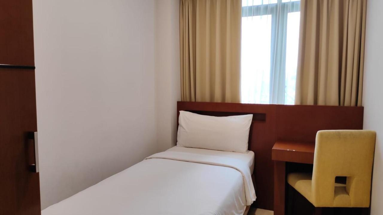 Legian Grand Kuta Hotel And Residence מראה חיצוני תמונה