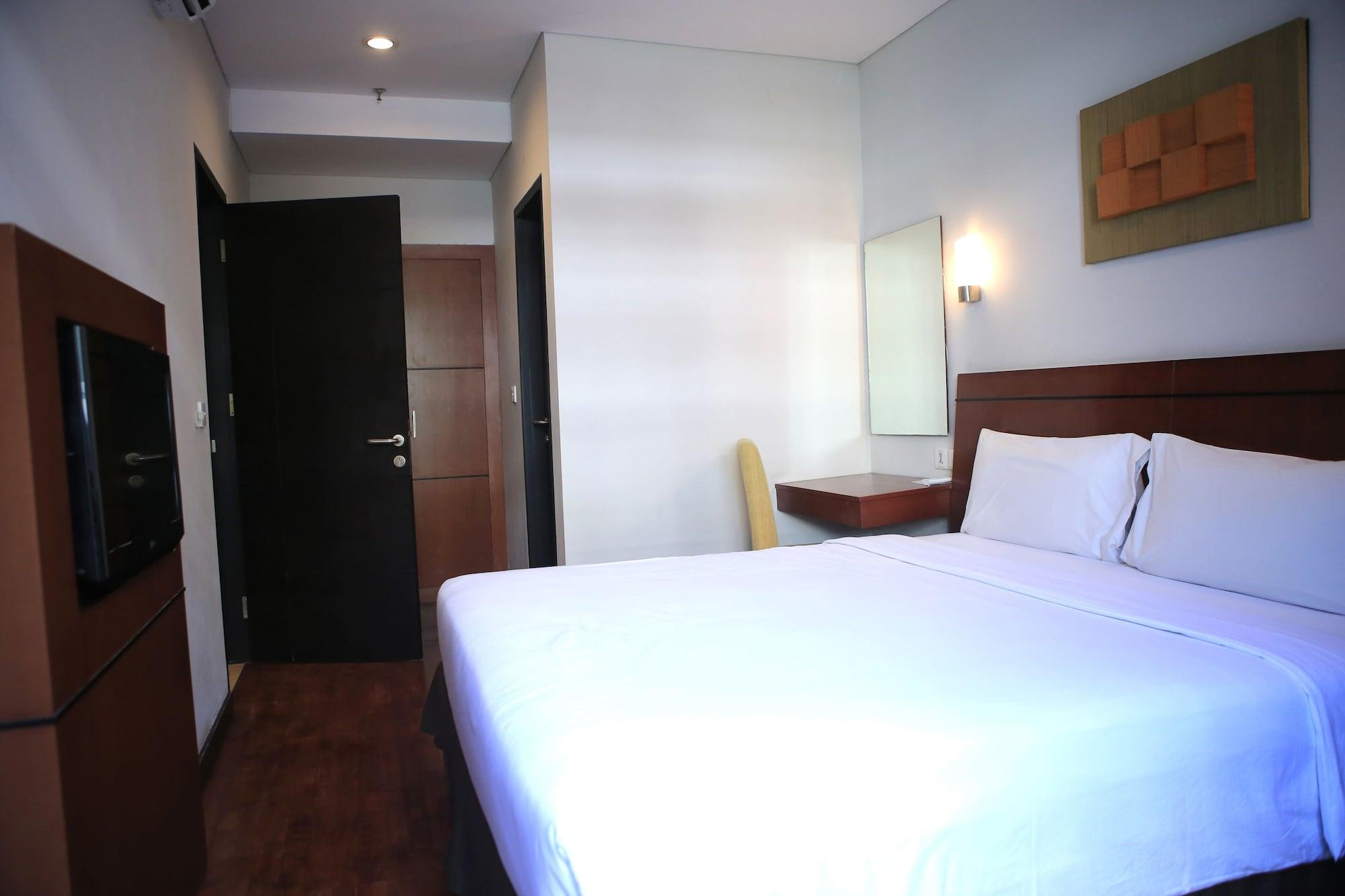Legian Grand Kuta Hotel And Residence מראה חיצוני תמונה