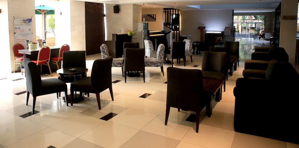 Legian Grand Kuta Hotel And Residence מראה חיצוני תמונה