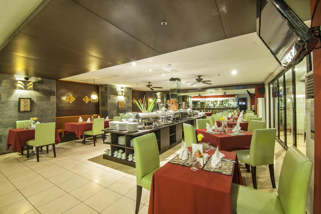 Legian Grand Kuta Hotel And Residence מראה חיצוני תמונה